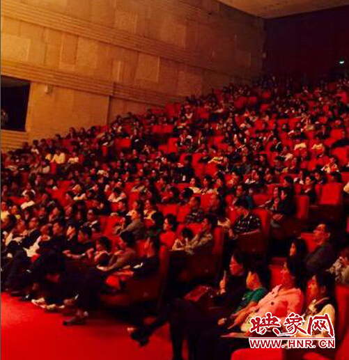 李明陽(yáng)、謝怡晨鋼琴音樂(lè)會(huì)在河南藝術(shù)中心圓滿落幕