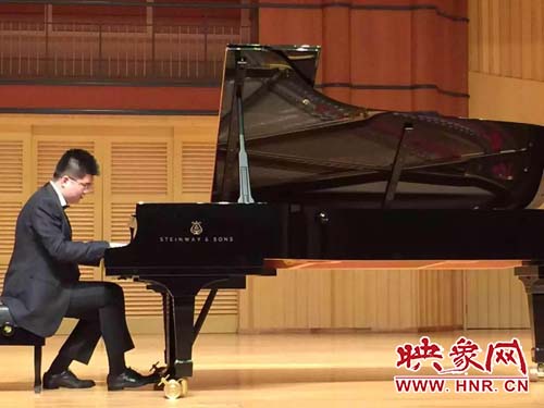 李明陽(yáng)、謝怡晨鋼琴音樂(lè)會(huì)在河南藝術(shù)中心圓滿落幕