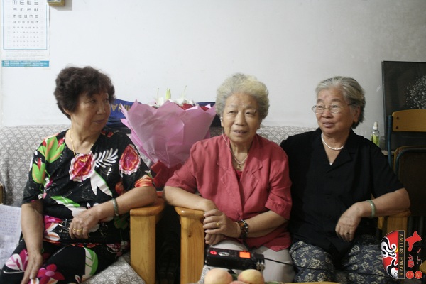 越調(diào)名老藝人雷桂花、劉巧蓮、劉玉蘭回首往事