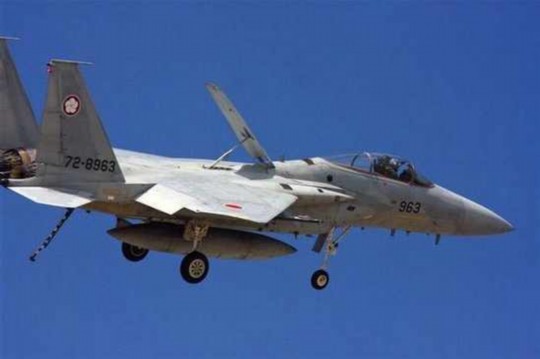 資料圖：日本自衛(wèi)隊F-15戰(zhàn)斗機(jī)。
