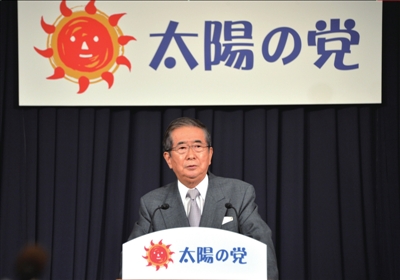 13日，日本東京，石原慎太郎召開新聞發(fā)布會，正式宣布新黨成立。圖/東方IC