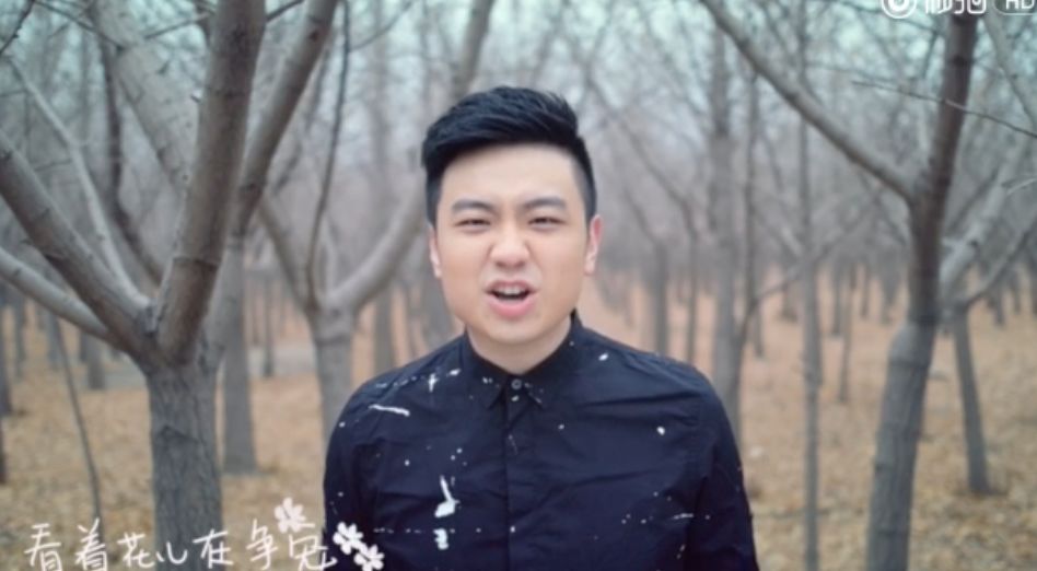 《創(chuàng)造101》主題曲公布，這個(gè)被吐槽油膩的c位是什么來頭？