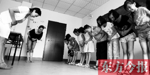 想教國(guó)學(xué)得先考國(guó)學(xué)教師資格證？