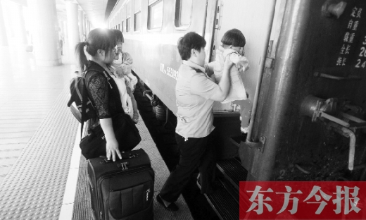 鄭州到溫州的2191/4次列車，是鄭州鐵路局最后一對綠皮車。