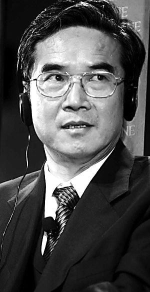 　中國石油化工集團(tuán)公司原總經(jīng)理、中國石油化工股份有限公司原董事長陳同海