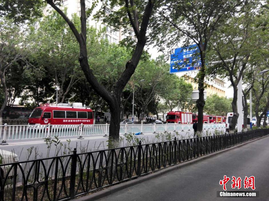 自治區(qū)和烏魯木齊市有關(guān)部門迅速處置，傷員已全部送往醫(yī)院救治。