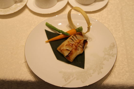 香烤銀鱈魚(yú)。 花惠生 供圖