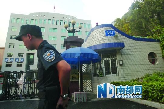 　中標(biāo)的美發(fā)公司注冊地點(diǎn)就在羅湖公安分局巡警大隊(duì)里面。