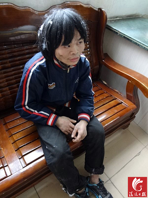 1997年16歲時被“杜某”以招工名義帶離家鄉(xiāng)關(guān)押干活至今。