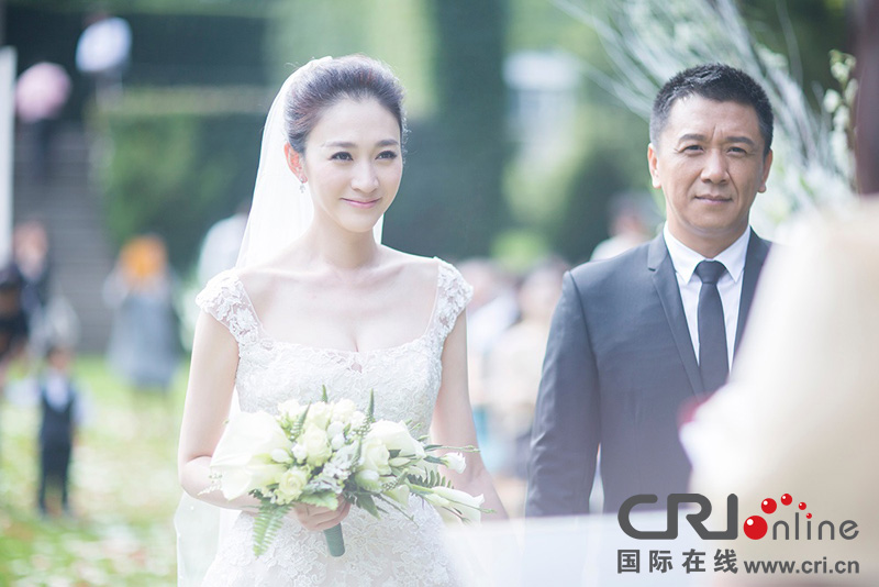李小冉比利時辦婚禮 朱丹、鐘欣潼、應采兒做伴娘