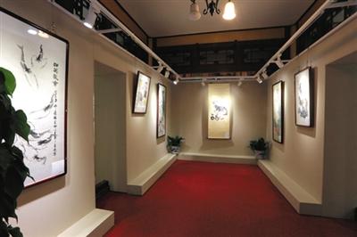 去年6月，益壽堂舉辦了“紀念頤和園對公眾開放一百周年書畫展”。
