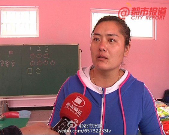 當(dāng)事老師接受采訪時表示很委屈。