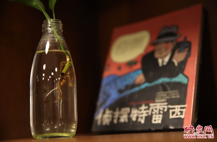 書(shū)店內(nèi)的裝飾。