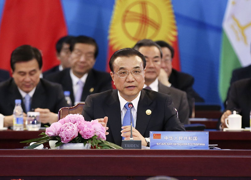 李克強(qiáng)提出打造上合組織六大合作平臺(tái) 李克強(qiáng)提出打造上合組織六大合作平臺(tái)